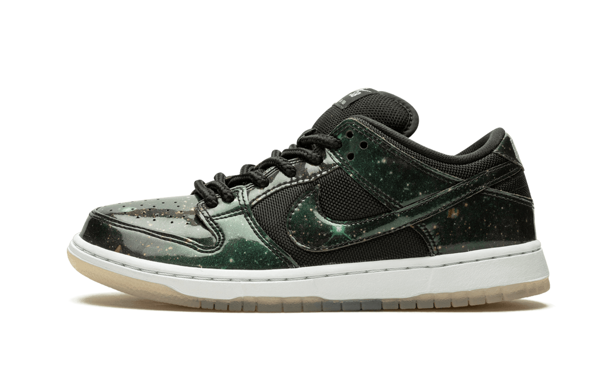 Nike SB Dunk Low 420 Intergalactic Penna Store