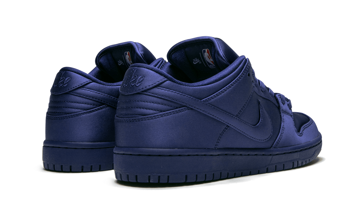 Nike sb deals dunk low nba