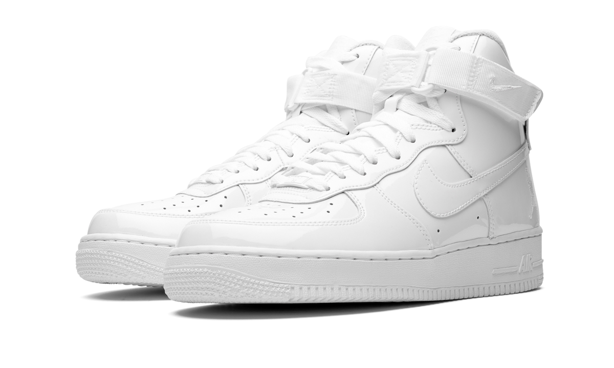 Nike air force one hot sale high top in all white