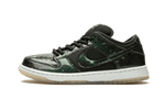 Nike SB Dunk Low 420 Intergalactic