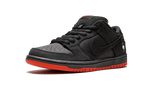 Nike SB Dunk Low Black Pigeon - Autografado